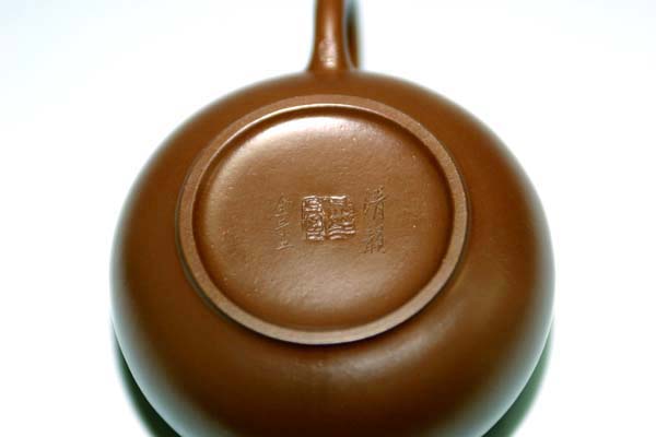 会员当天带来泡养过的“皱石黄”，经篮子大大拍摄留影